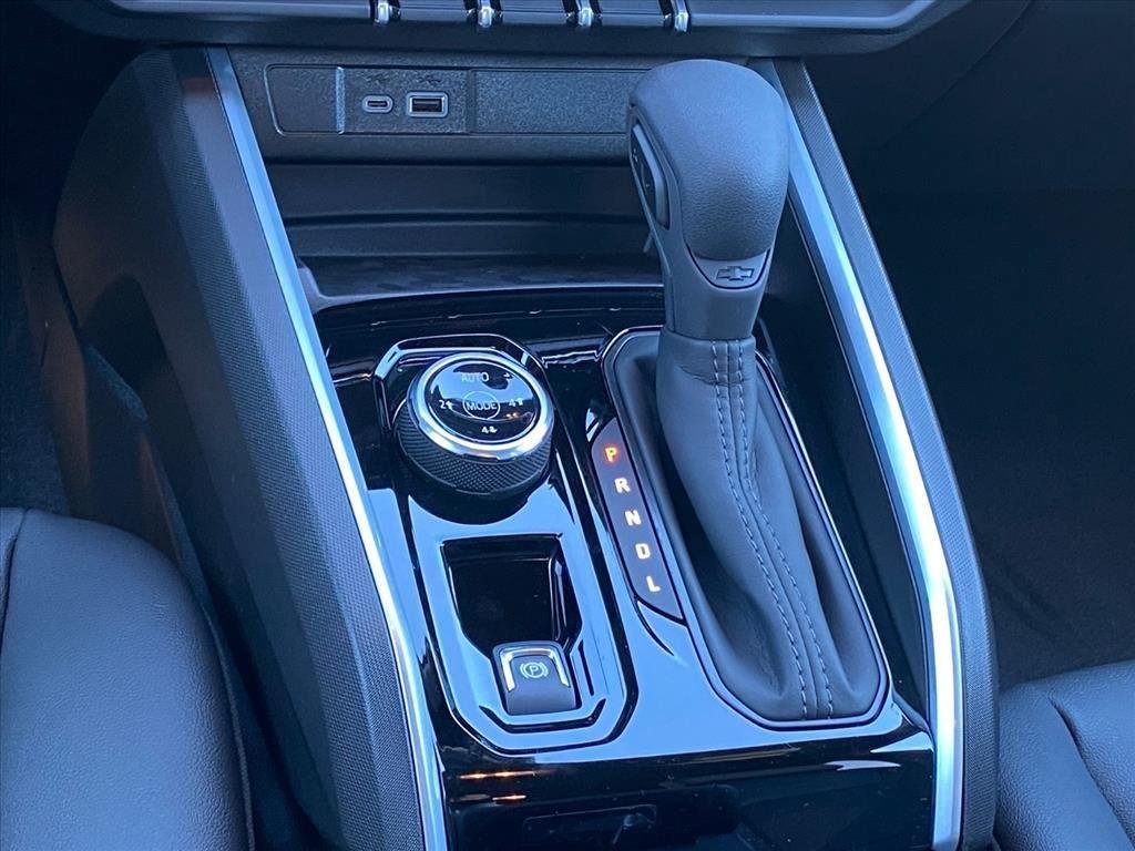 New 2026 Chevrolet Colorado Trail Boss AWD/4WD image 14
