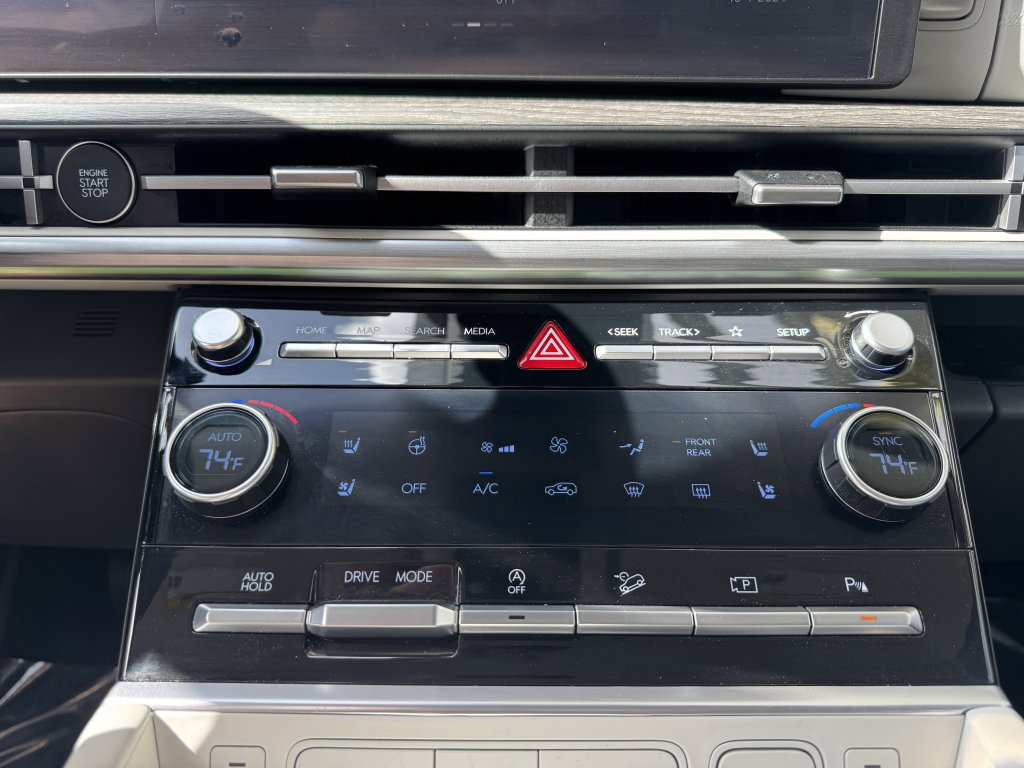 Used 2024 Hyundai Santa Fe Calligraphy image 24