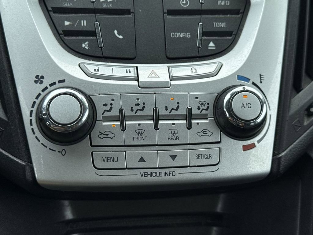 Used 2015 Chevrolet Equinox LT w/ Driver Convenience Package FWD image 29
