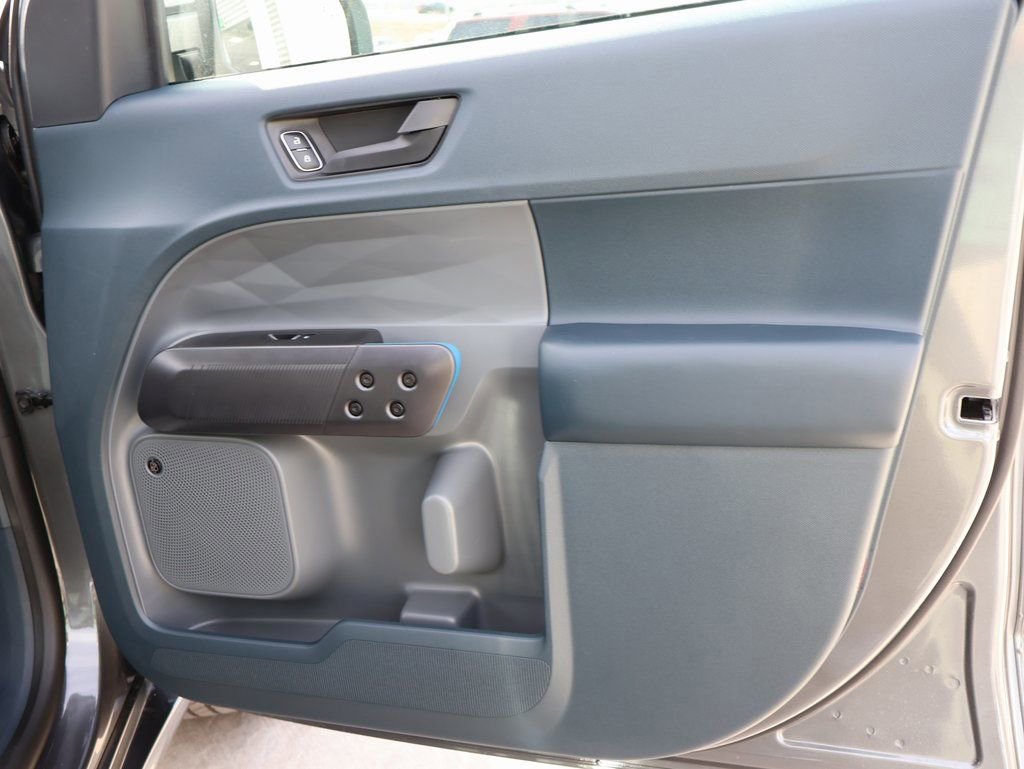 New 2026 Ford Maverick Lobo image 8