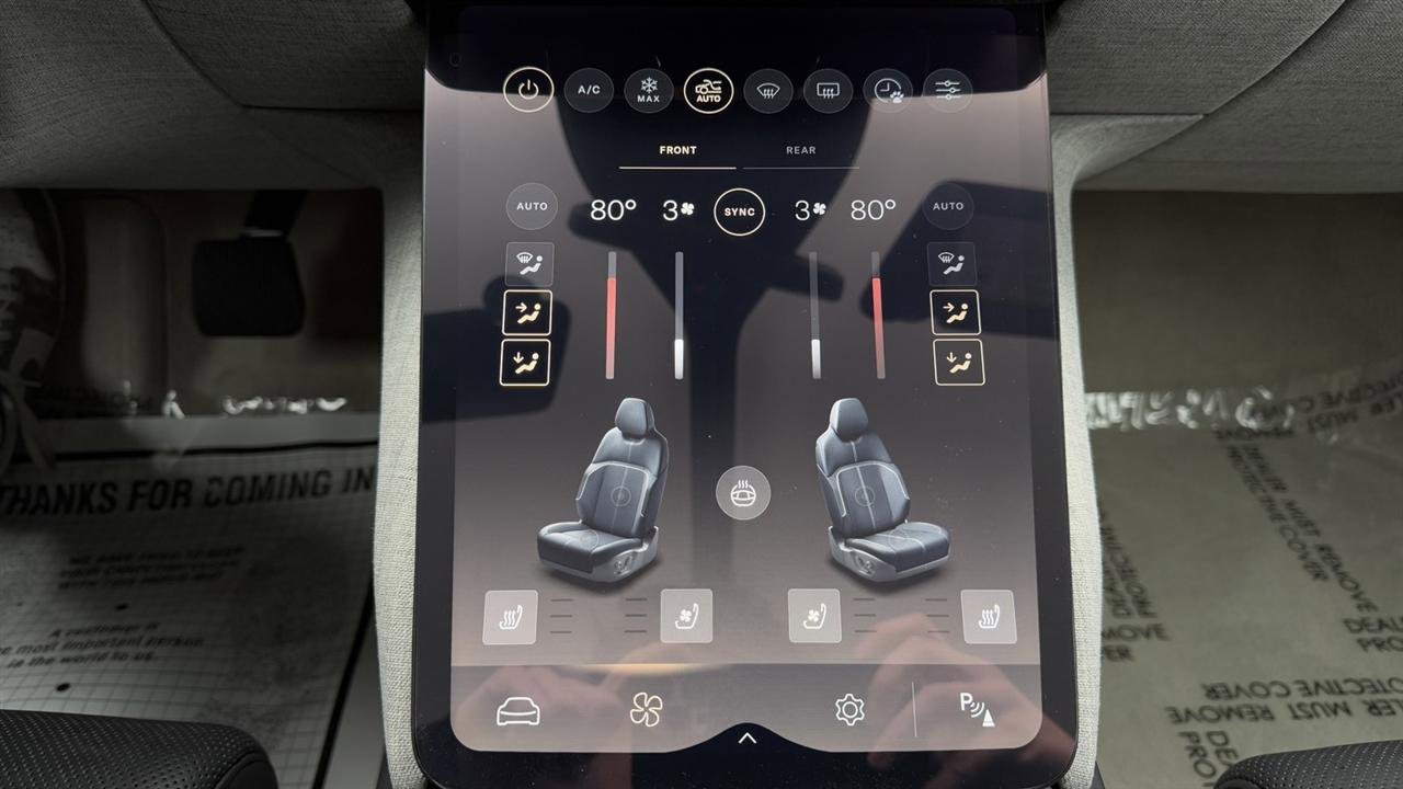 Used 2023 Lucid Air Grand Touring image 41