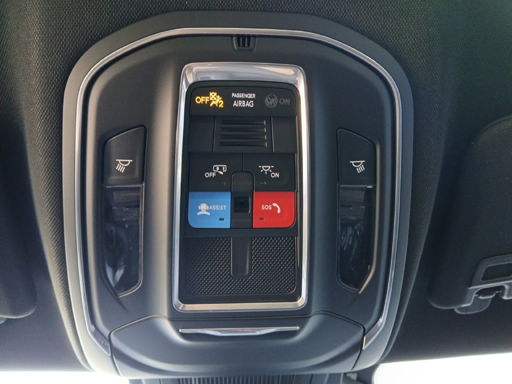New 2026 Dodge Charger R/T w/ Driver Convenience Group AWD/4WD image 7