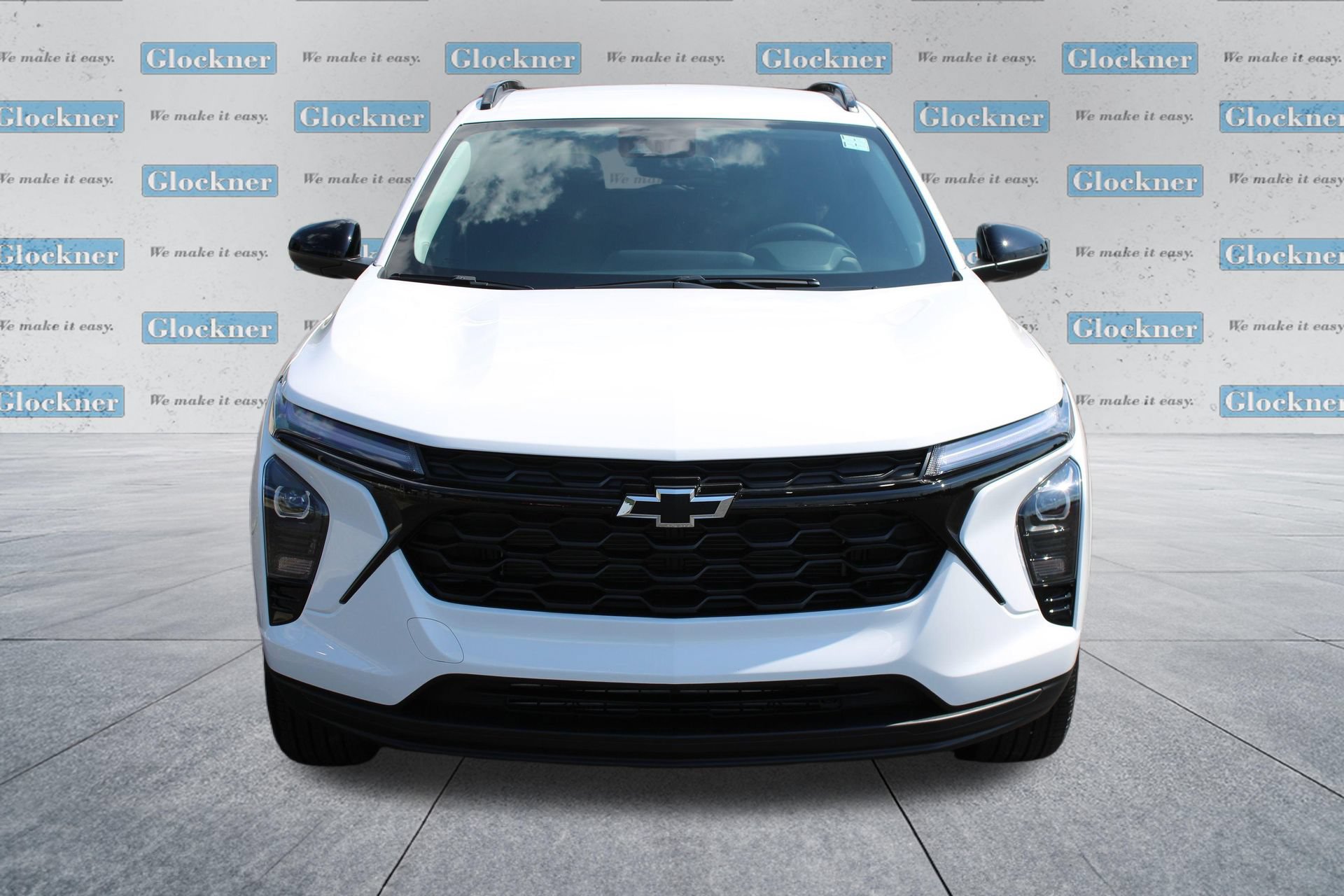New 2026 Chevrolet Trax LT w/ Driver Confidence Package FWD image 2