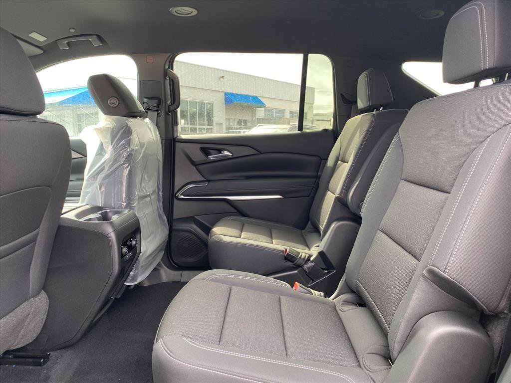 New 2026 Chevrolet Traverse LT w/ LPO, Floor Liner Package image 19