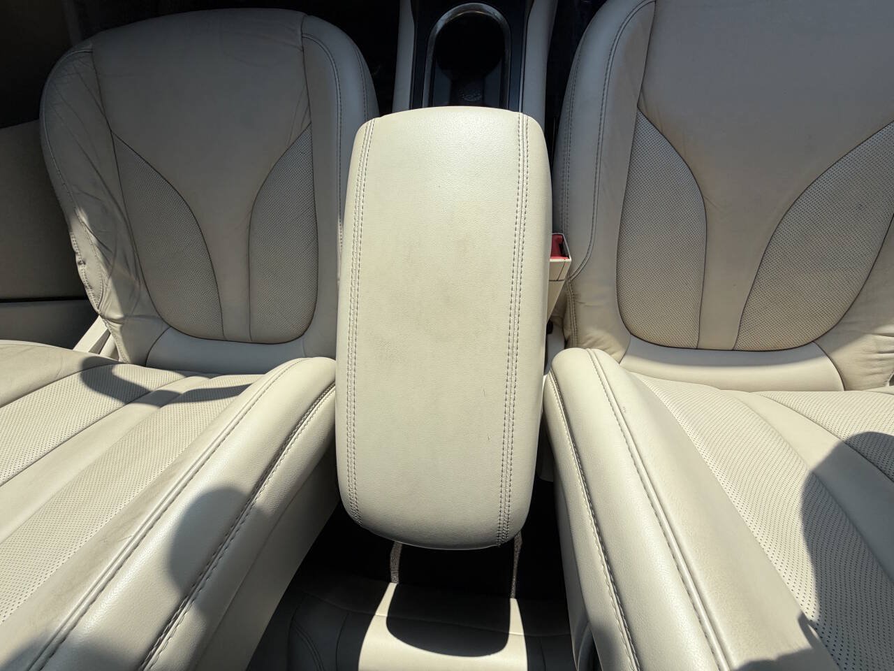Used 2018 Lincoln MKC Select w/ Select Plus Package AWD/4WD image 35