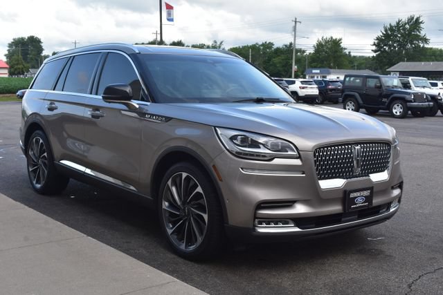 Used 2020 Lincoln Aviator Reserve w/ Equipment Group 202A AWD/4WD image 13
