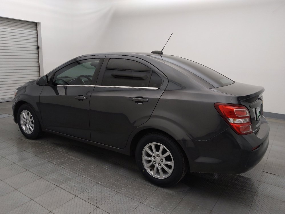 Used 2020 Chevrolet Sonic LT image 3
