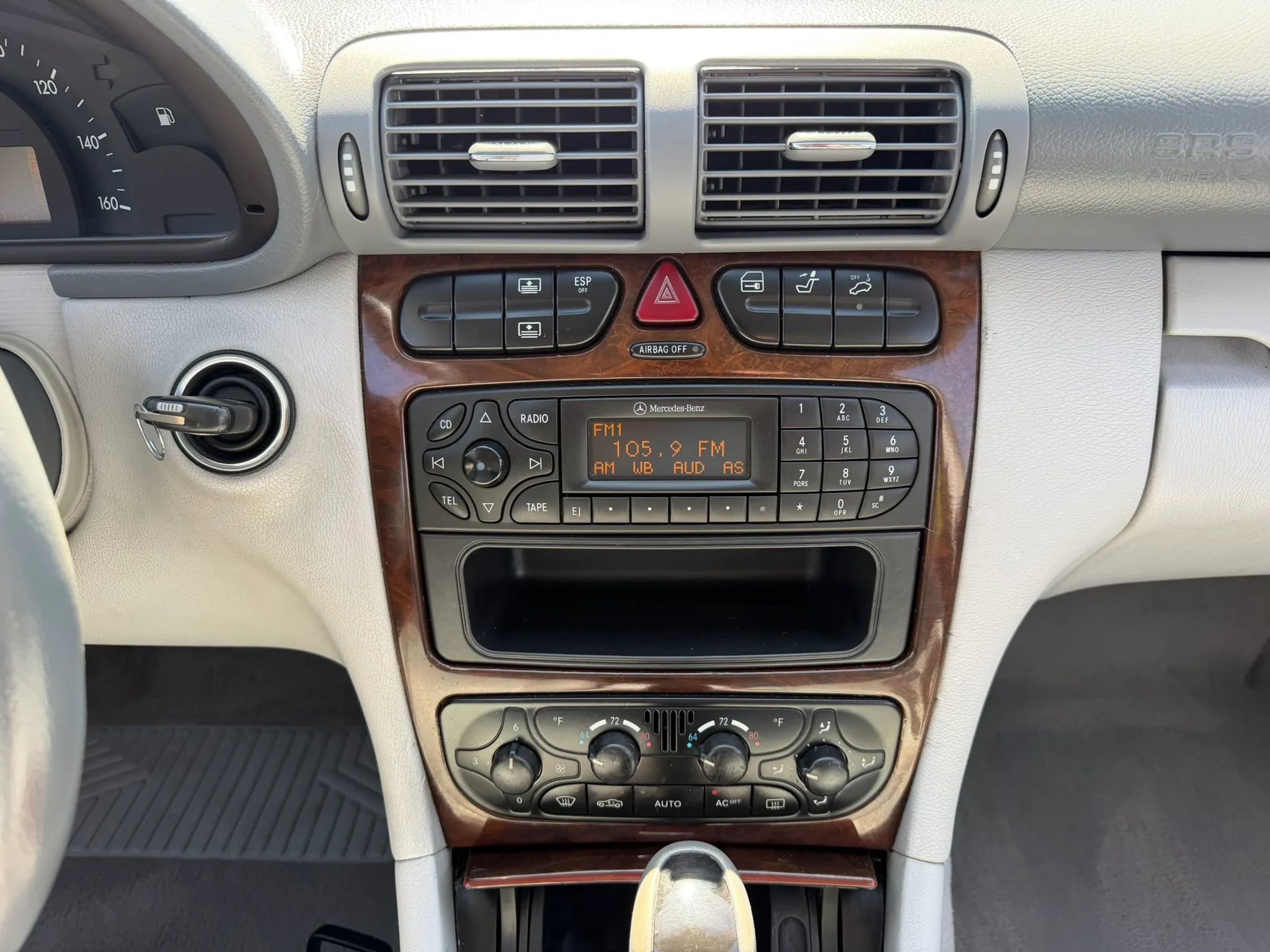 Used 2003 Mercedes-Benz C 240 Sedan image 13