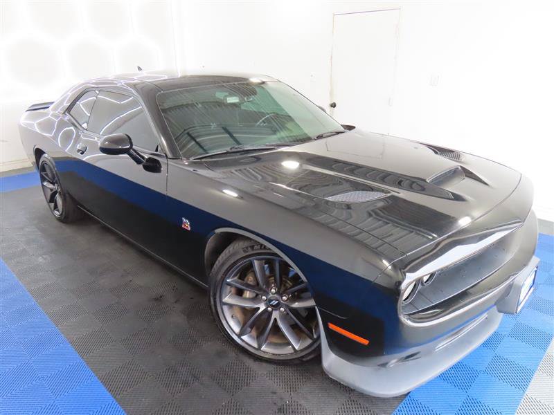 Used 2019 Dodge Challenger R/T Scat Pack w/ Plus Package RWD image 5