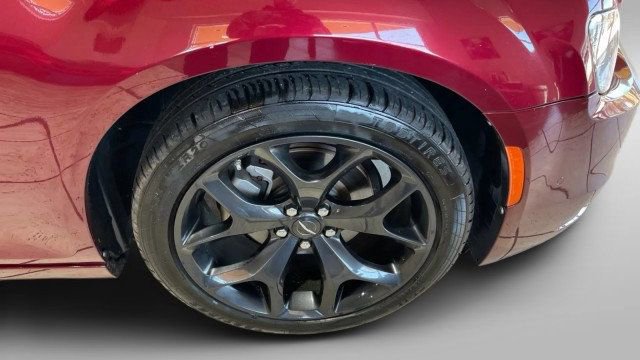 Used 2023 Chrysler 300 S image 23