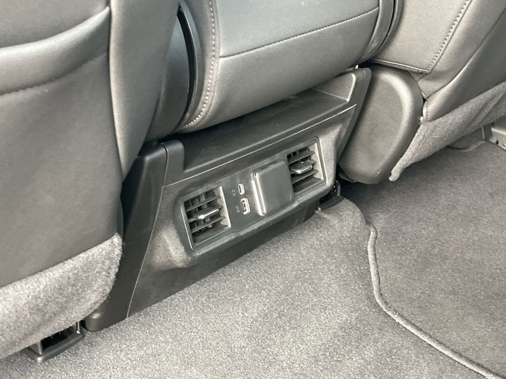 Used 2024 GMC Sierra 2500 SLT image 22