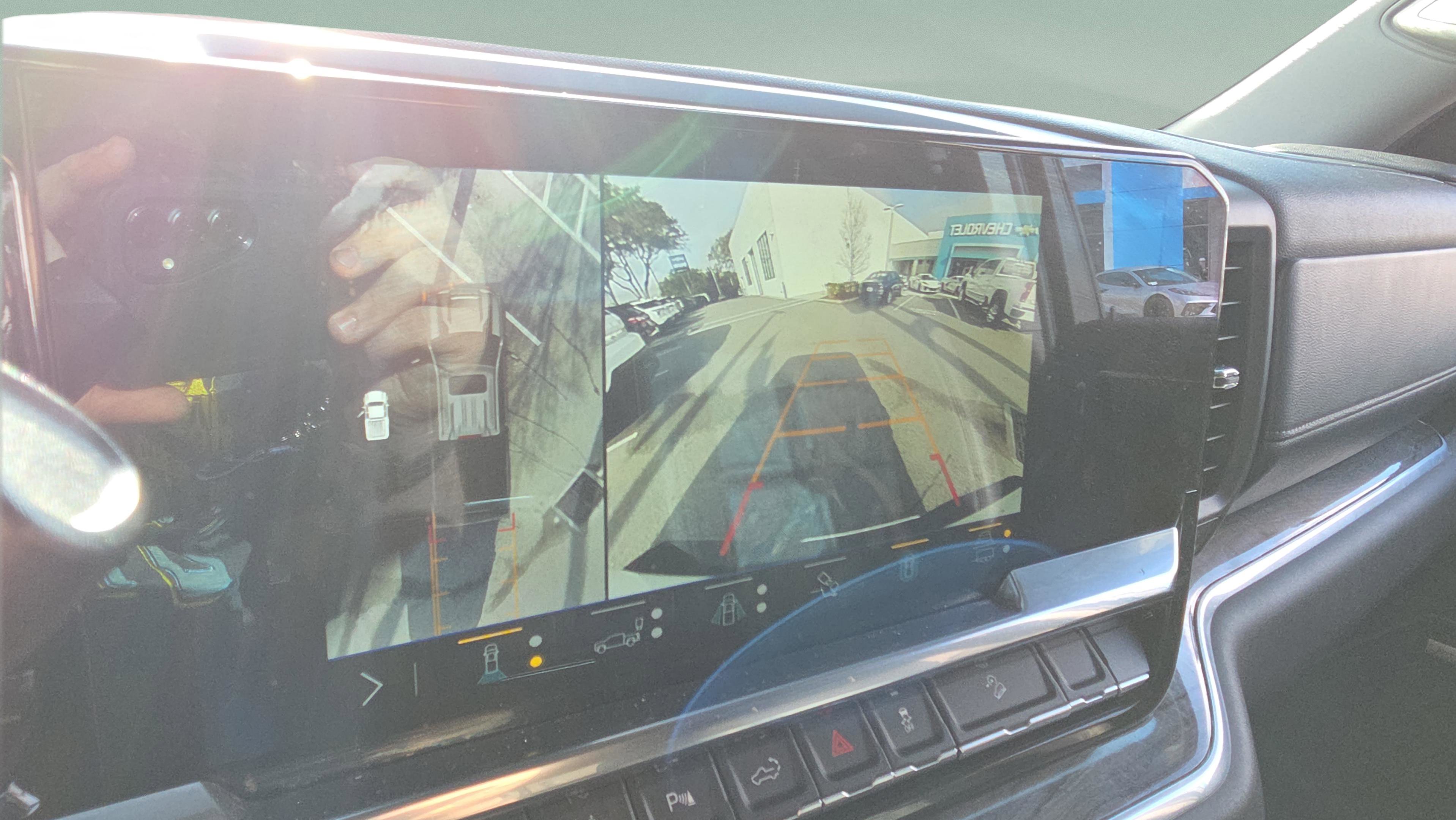 Used 2025 Chevrolet Silverado 2500 LTZ w/ LTZ Premium Package image 27