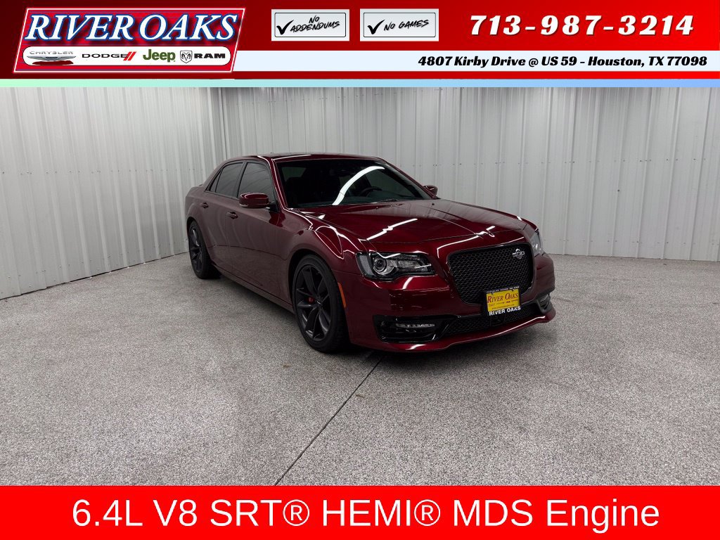 Used 2023 Chrysler 300 C