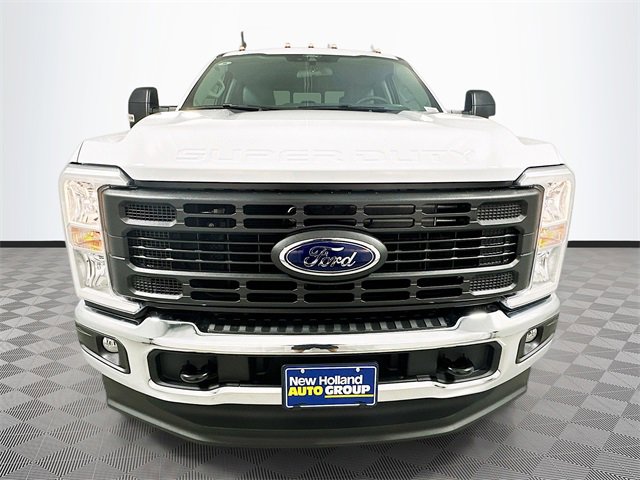 New 2026 Ford F250 XL image 2