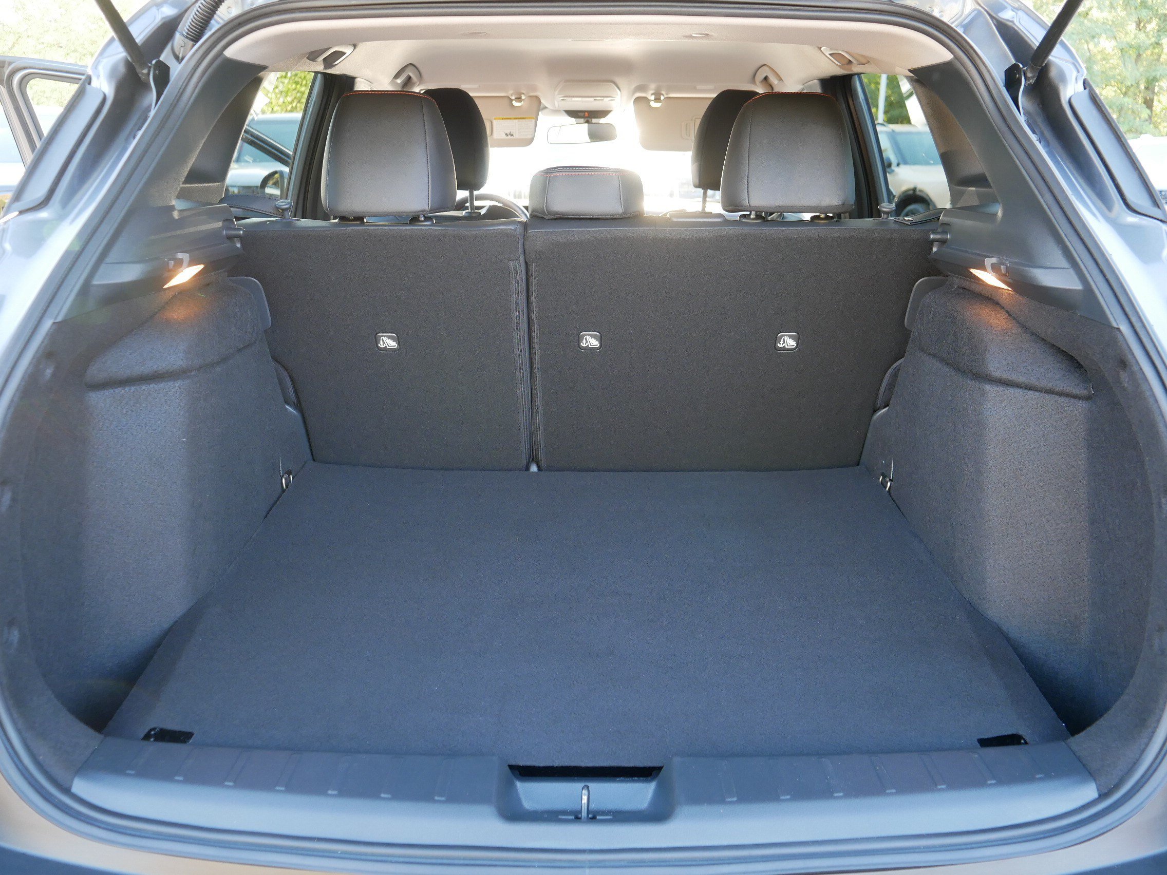 Certified 2025 Nissan Kicks SR AWD/4WD image 18