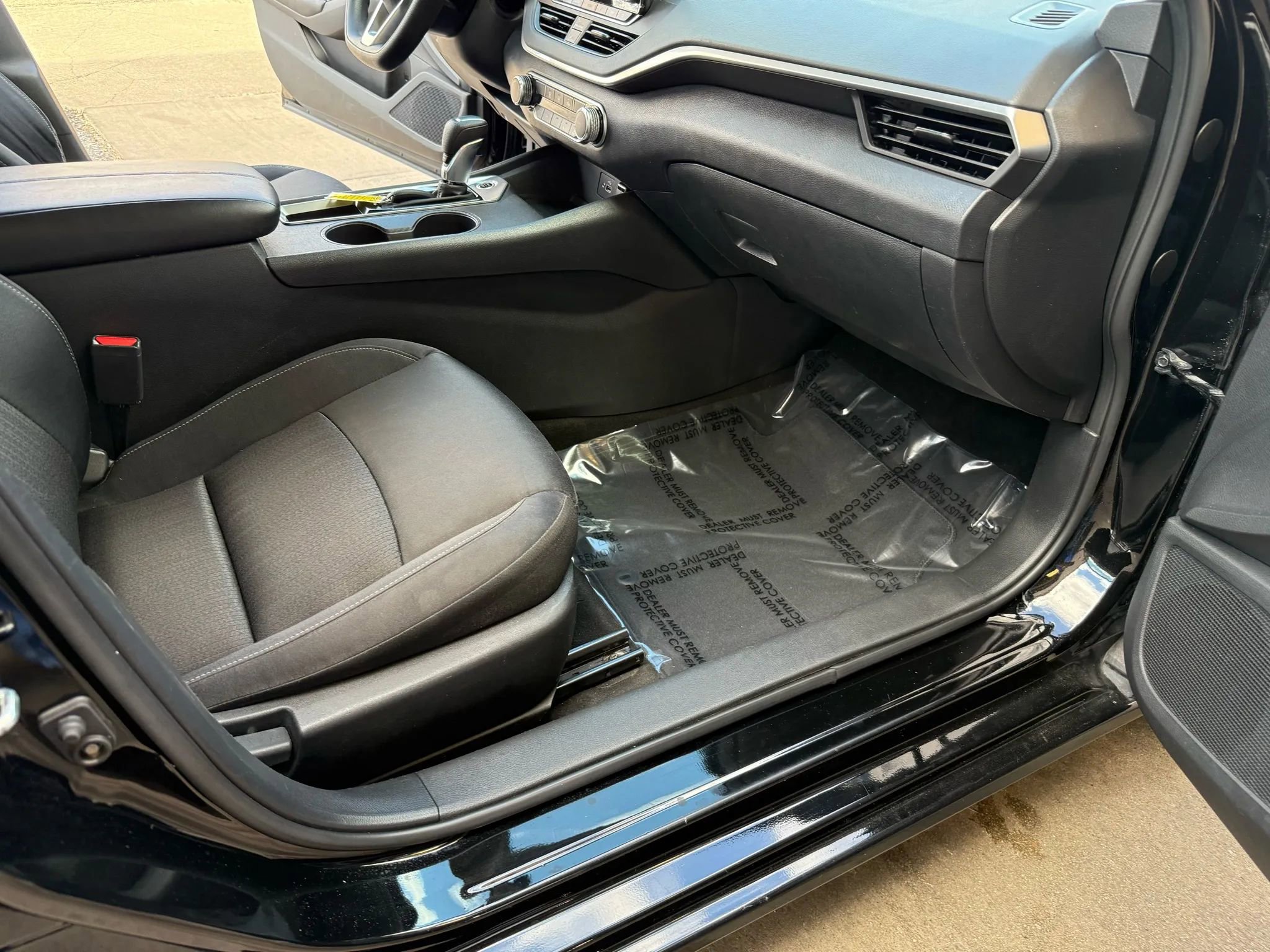 Used 2022 Nissan Altima 2.5 S FWD image 21