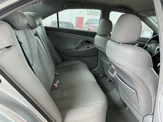 Used 2011 Toyota Camry LE w/ LE Extra-Value Pkg FWD image 12