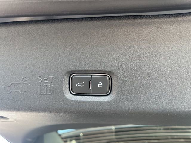 New 2026 Ford Expedition Max Platinum w/ Stealth Appearance Package image 31