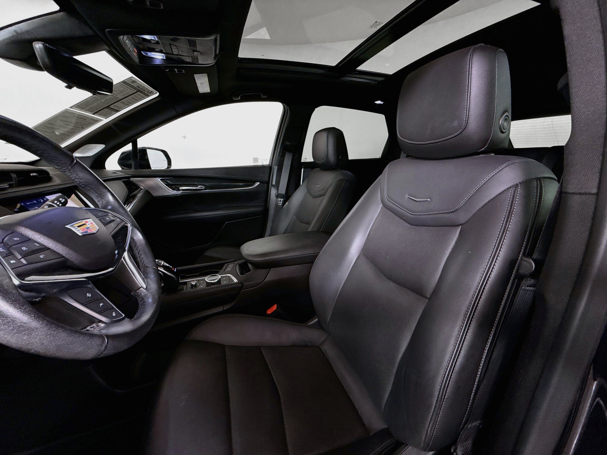 Used 2021 Cadillac XT5 Premium Luxury AWD/4WD image 11