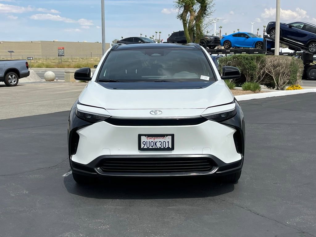 Used 2025 Toyota bZ4X FWD w/ Weather Package image 4