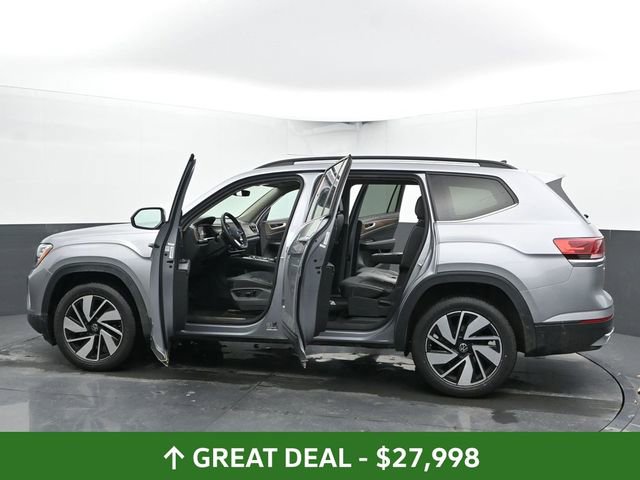 Used 2024 Volkswagen Atlas SE AWD/4WD image 36