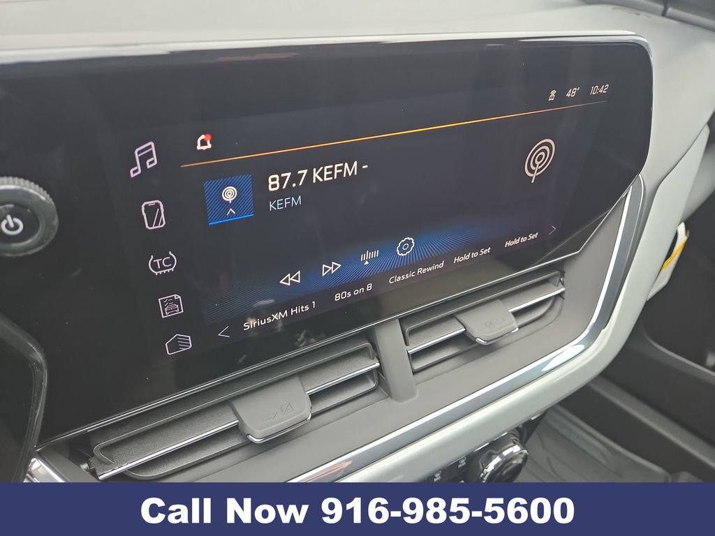 New 2026 Chevrolet Trax LT image 17