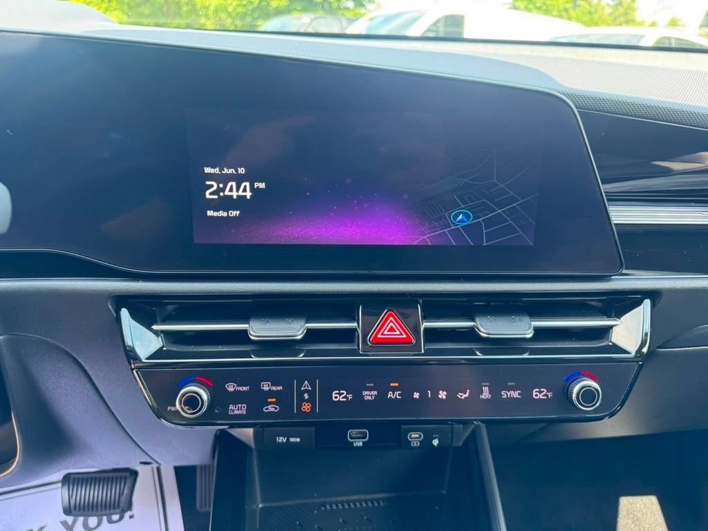 Used 2023 Kia Niro Wind w/ Wind Preserve Package FWD image 27