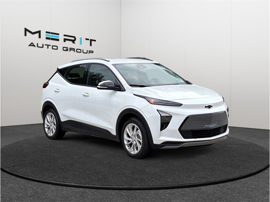 Used 2023 Chevrolet Bolt EUV LT