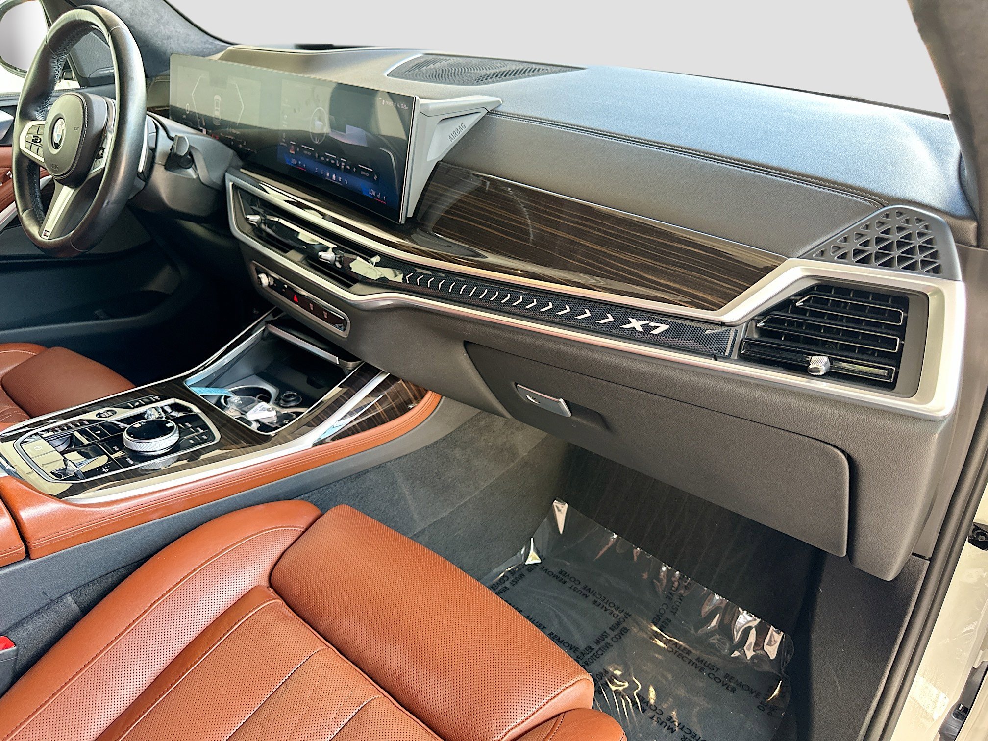 Certified 2024 BMW X7 xDrive40i w/ Executive Package image 32