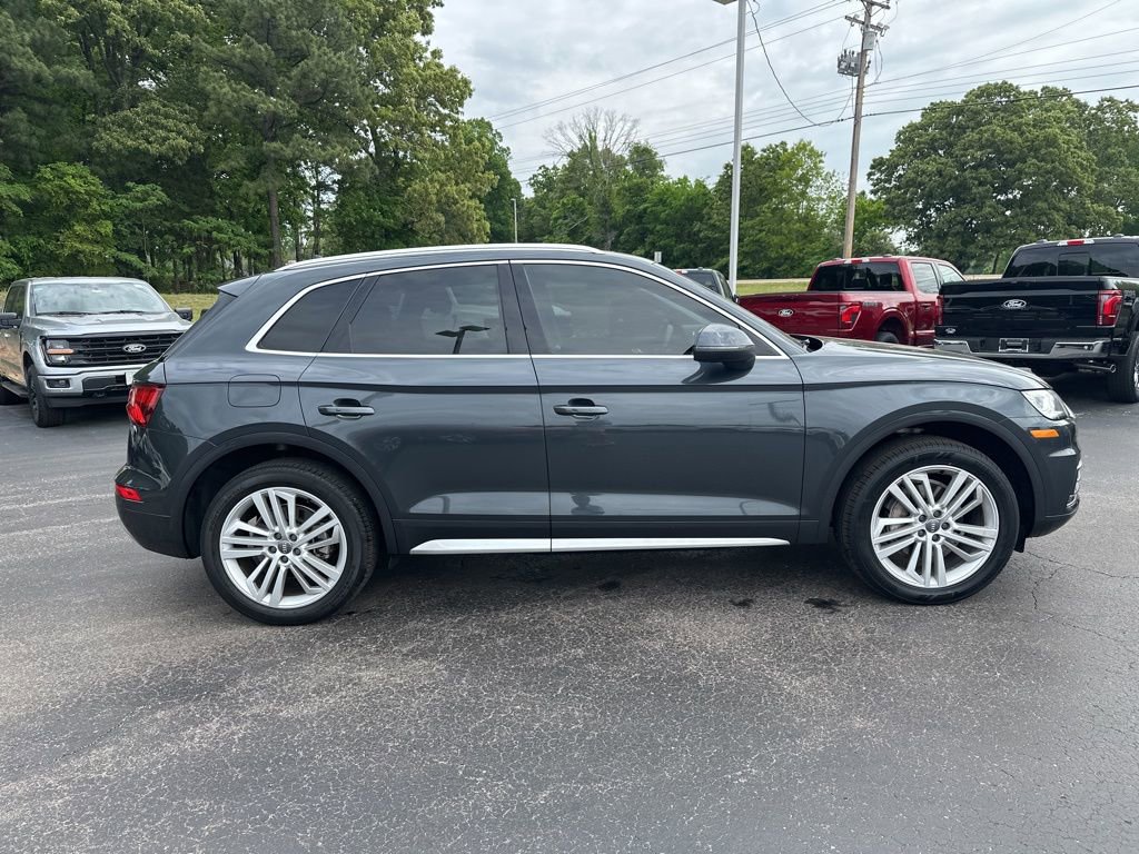 Used 2018 Audi Q5 2.0T Premium Plus AWD/4WD image 2