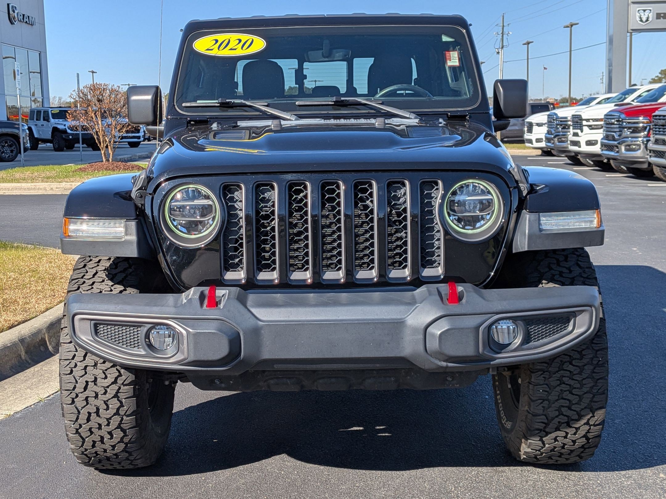 Used 2020 Jeep Gladiator Rubicon image 2