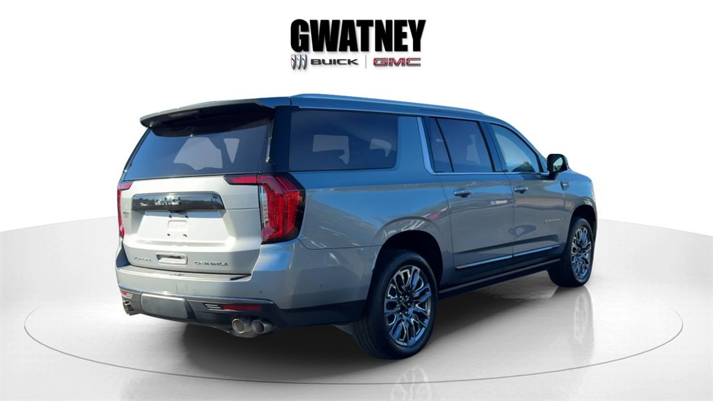 Used 2024 GMC Yukon XL Denali Ultimate image 6
