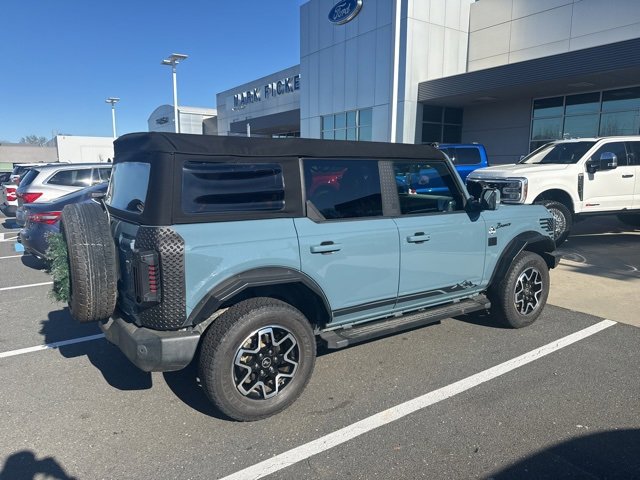 Used 2021 Ford Bronco Outer Banks image 6