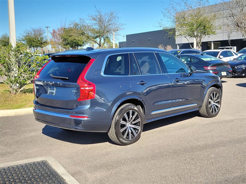 Used 2023 Volvo XC90 B6 Plus image 3