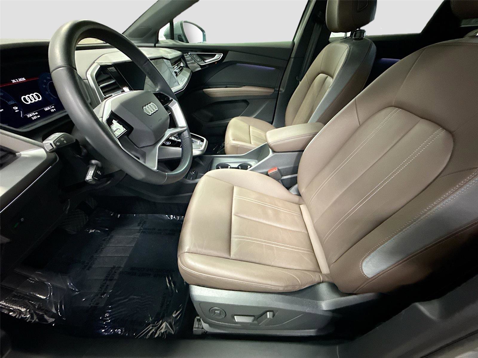 Certified 2023 Audi Q4 e-tron Premium w/ Convenience Package image 21