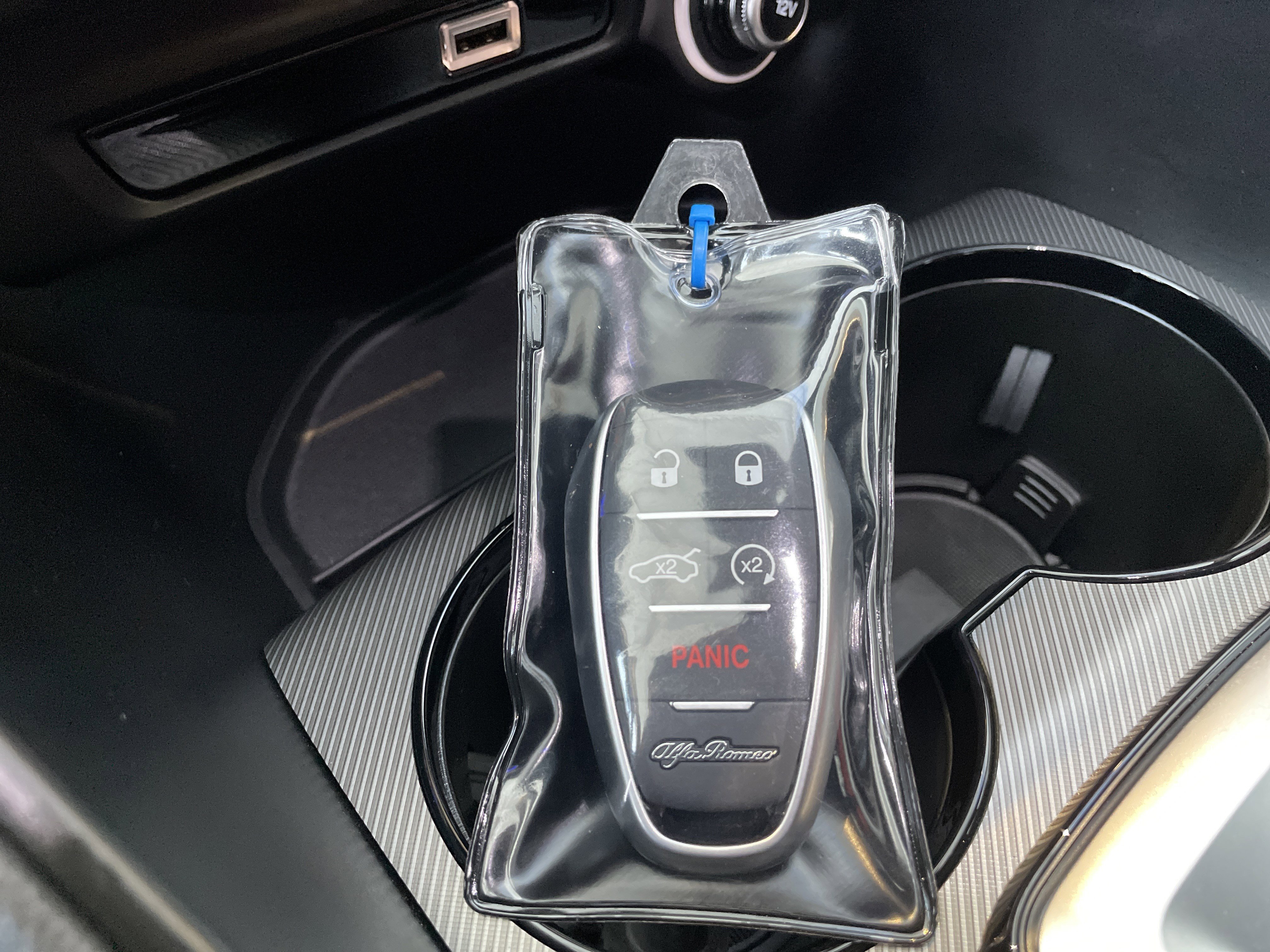 Used 2024 Alfa Romeo Giulia Veloce image 59