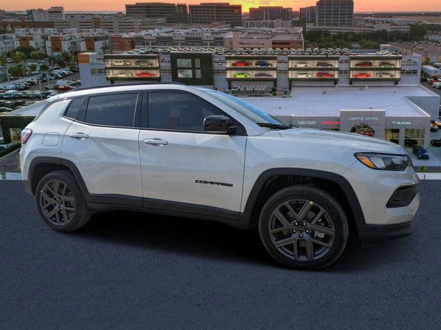 New 2026 Jeep Compass Latitude w/ Sun and Sound Group