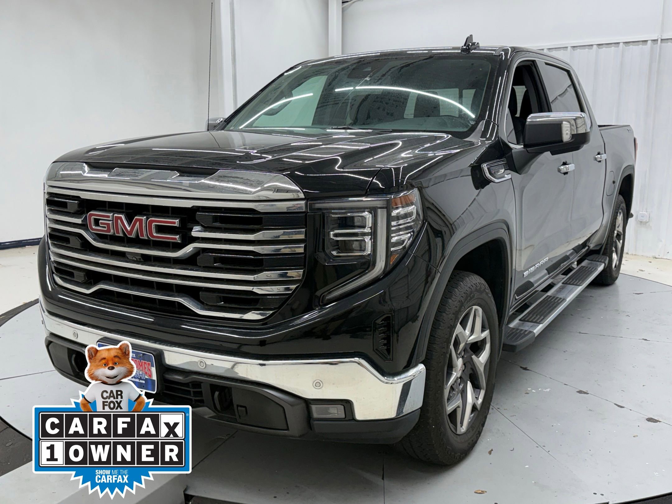 Used 2022 GMC Sierra 1500 SLT AWD/4WD image 8