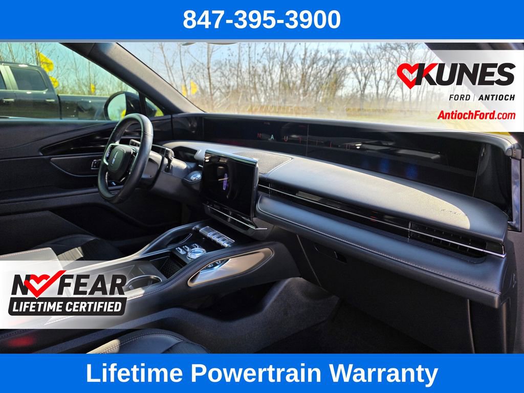Used 2024 Lincoln Nautilus Reserve w/ Equipment Group 202A AWD/4WD image 36