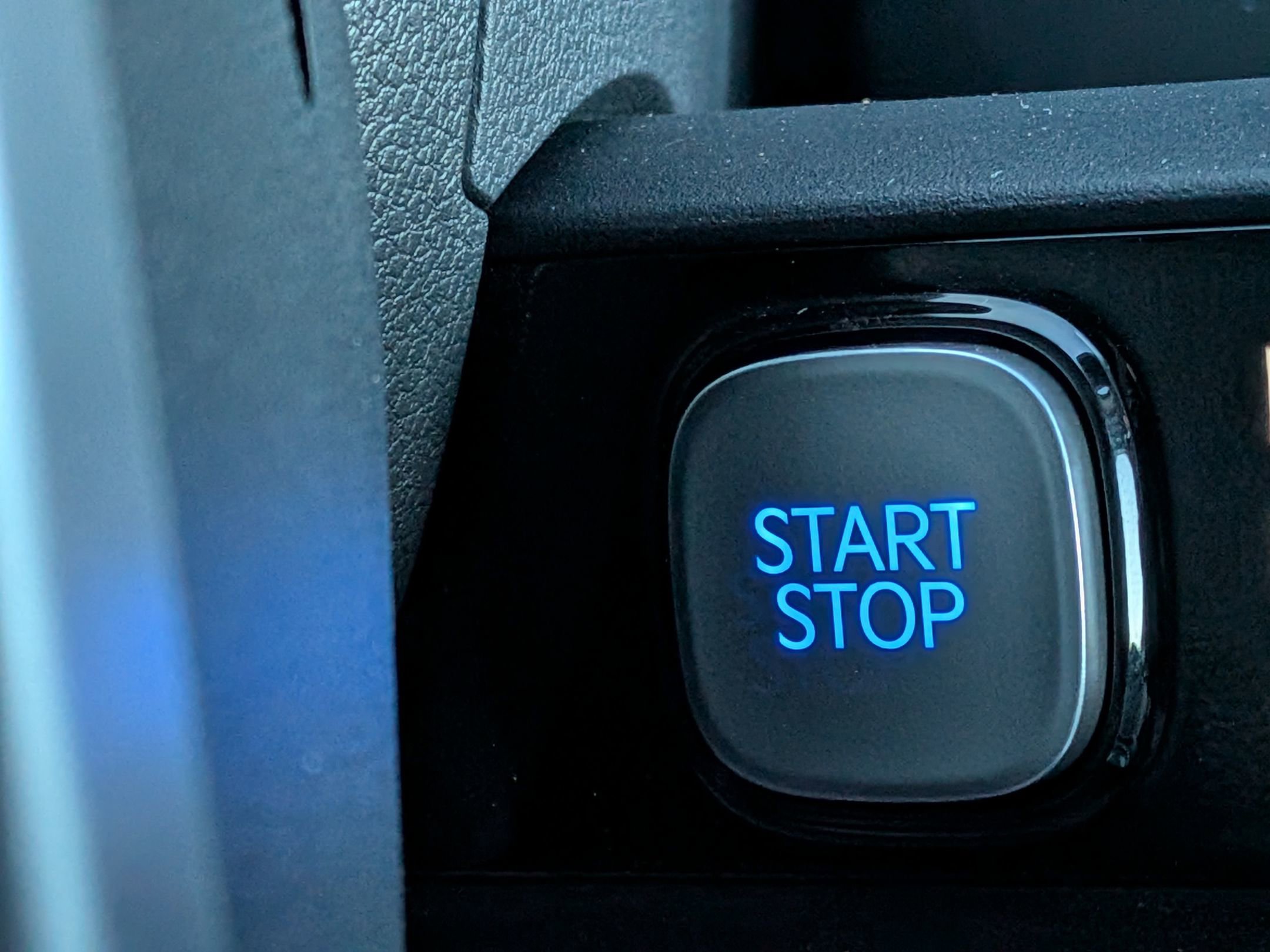 New 2026 Hyundai Ioniq 9 Limited image 13