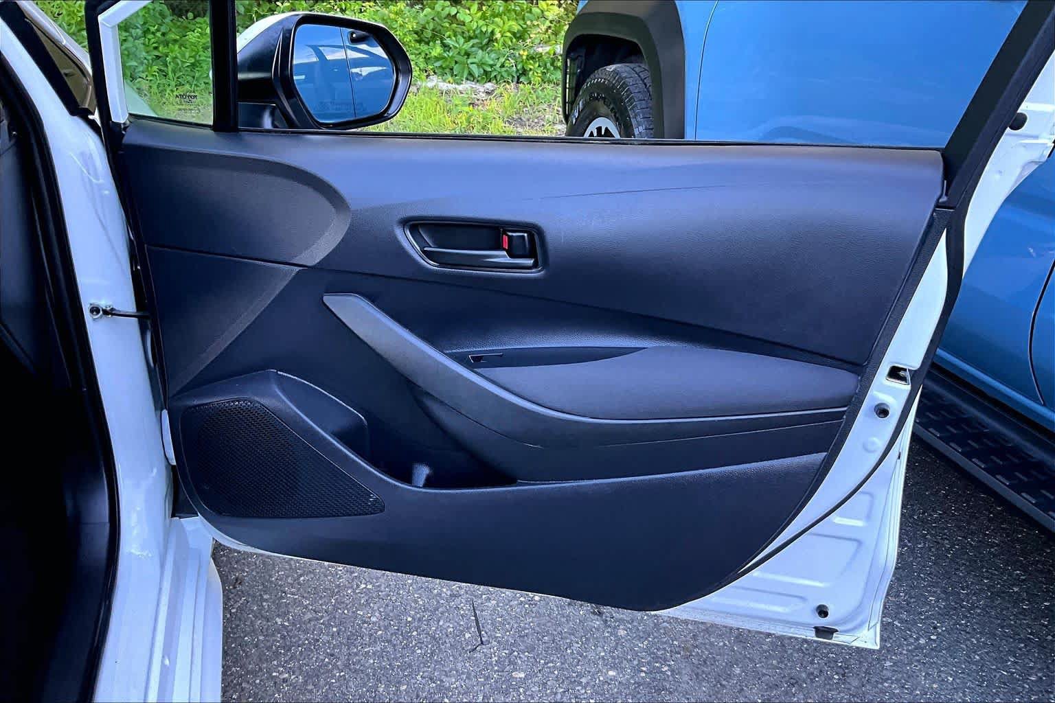 Certified 2026 Toyota Corolla LE w/ Carpet Mat Package (TMS) FWD image 21