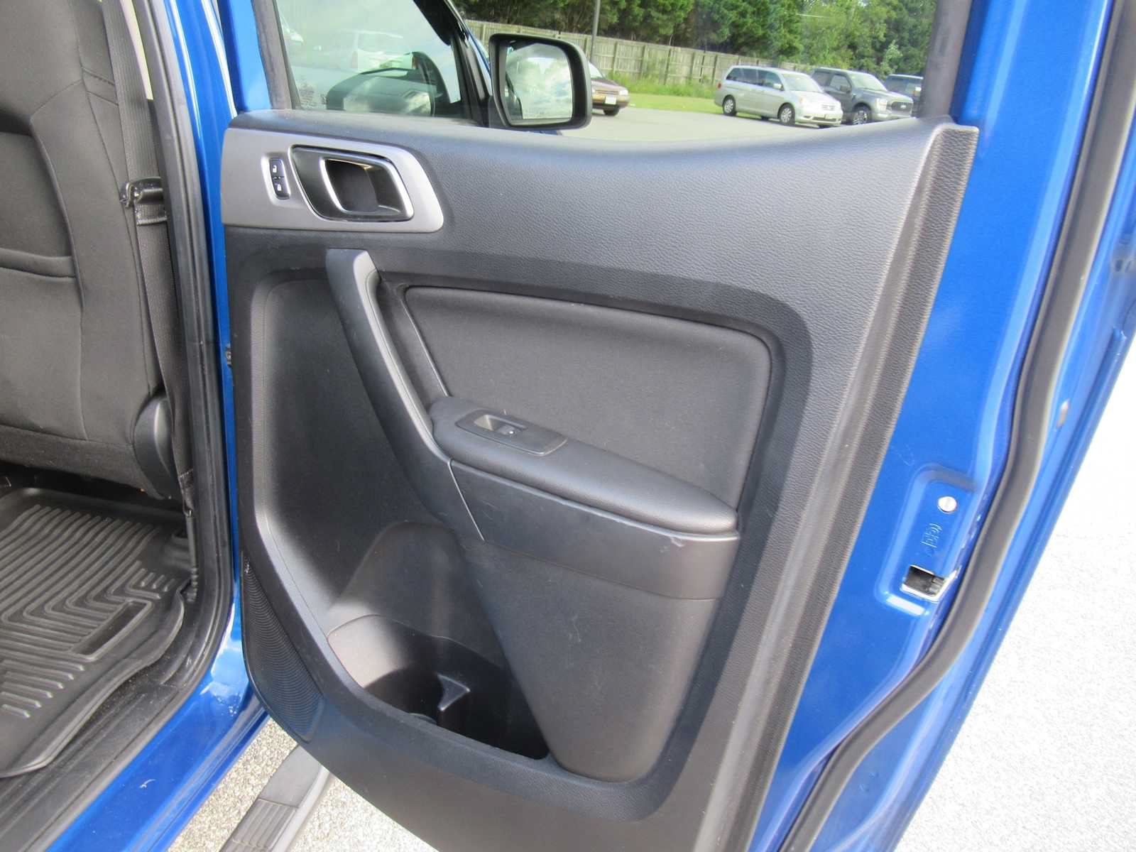 Used 2019 Ford Ranger XLT w/ Equipment Group 302A Luxury AWD/4WD image 20