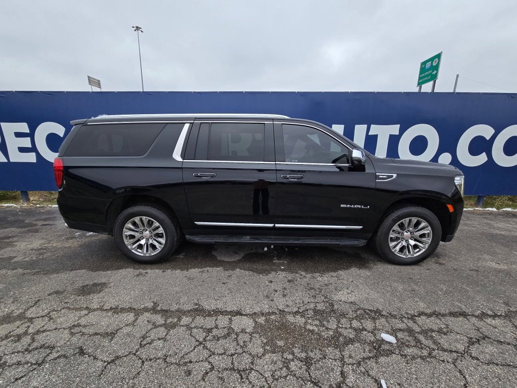 Used 2021 GMC Yukon XL Denali image 8