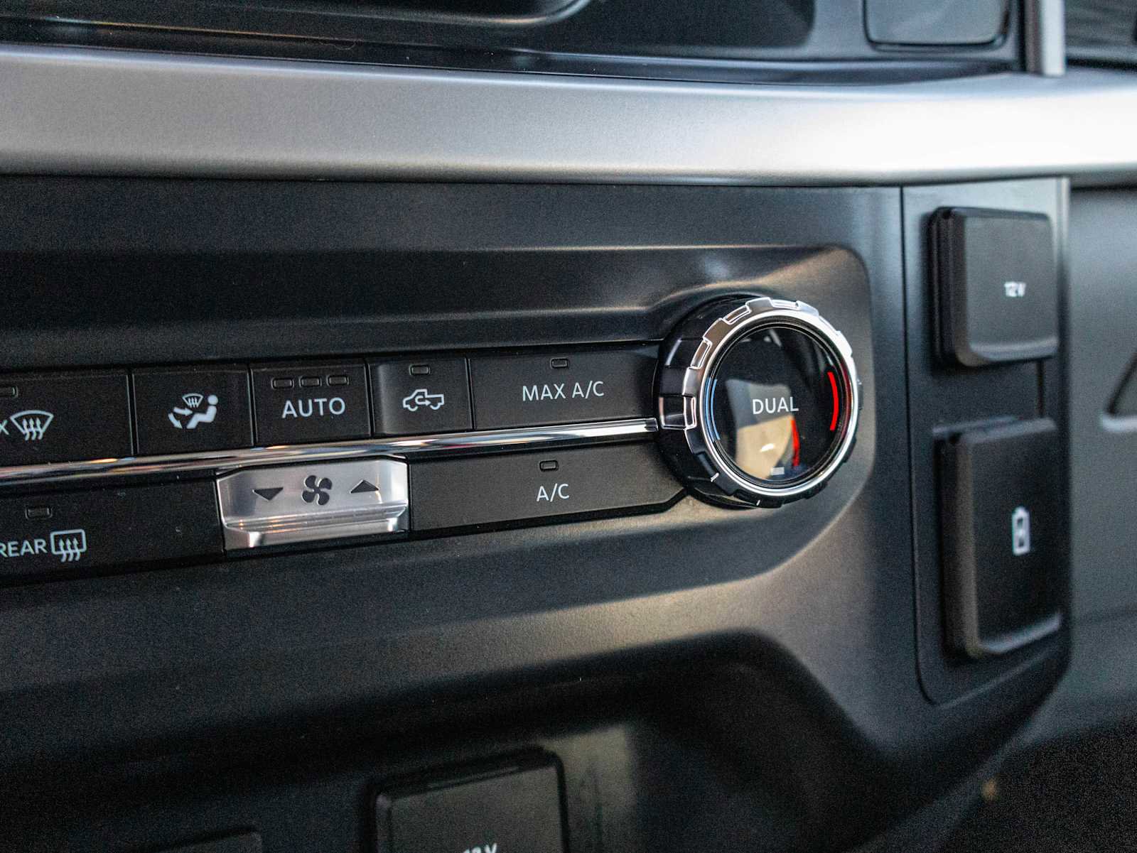 Used 2022 Ford F150 XLT w/ Equipment Group 301A Mid image 29