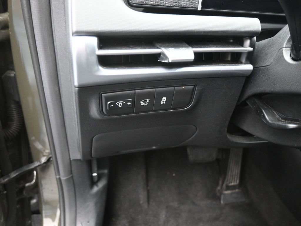 Used 2025 Hyundai Tucson SEL AWD/4WD image 13