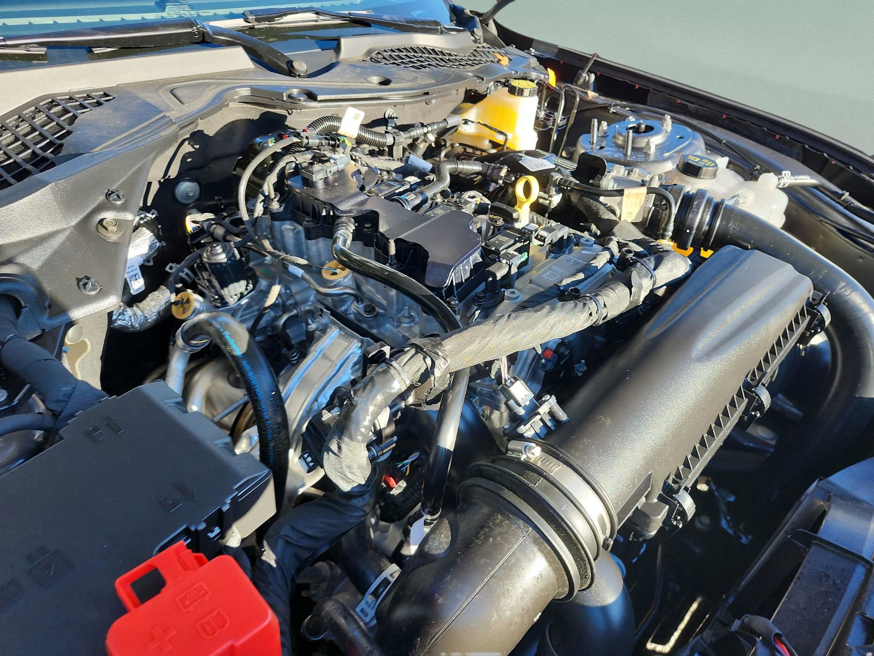 Certified 2025 Ford Mustang Coupe image 21