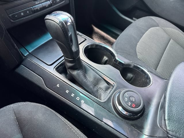 Used 2017 Ford Explorer XLT AWD/4WD image 25