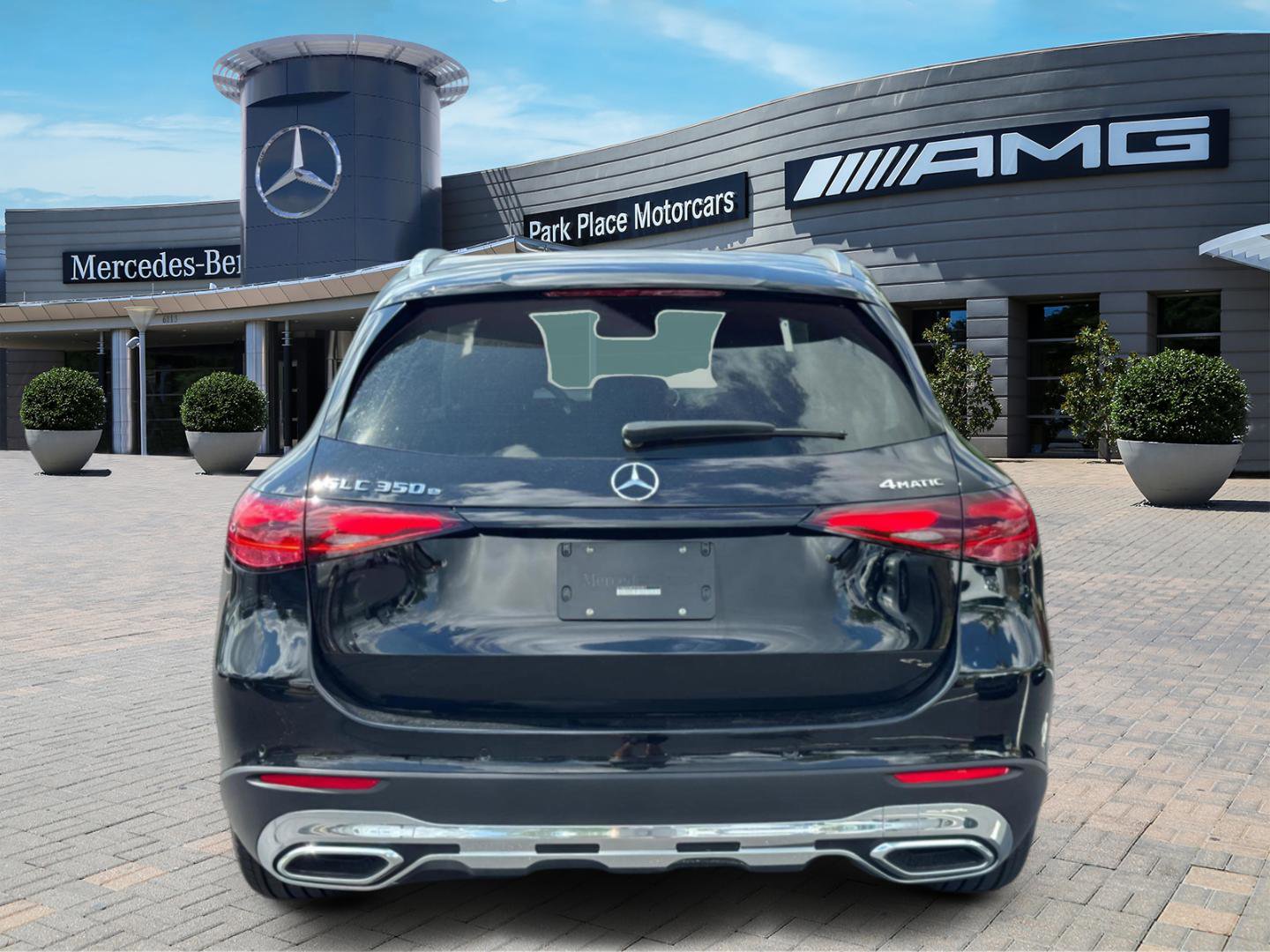 Certified 2025 Mercedes-Benz GLC 350e 4MATIC image 4