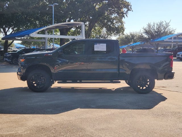 Used 2025 Chevrolet Silverado 1500 Custom Trail Boss AWD/4WD image 12