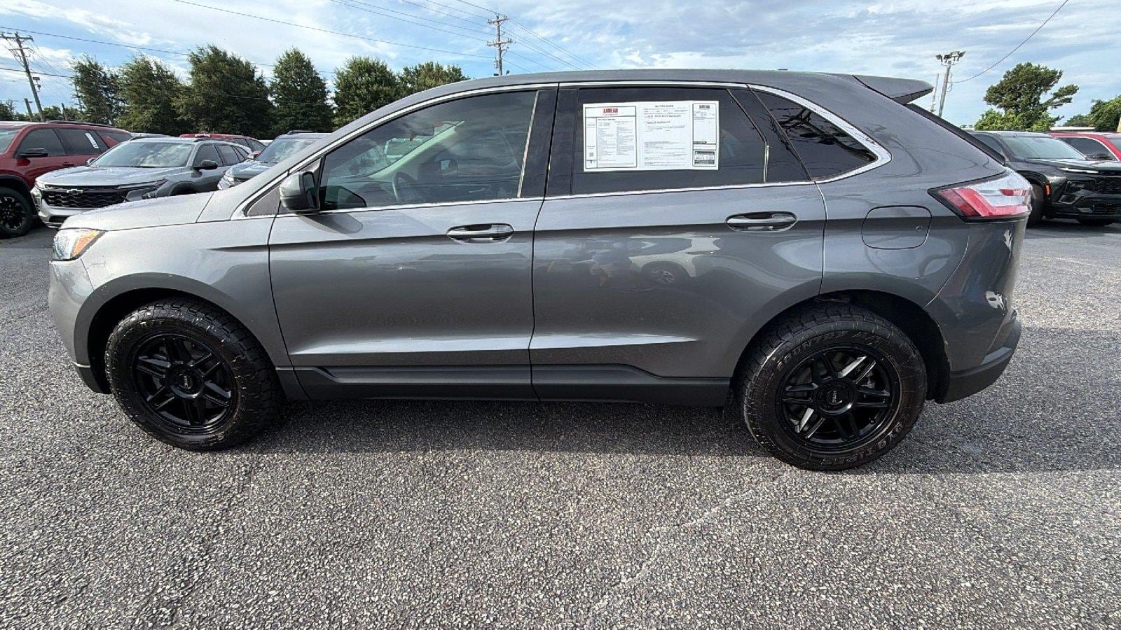 Used 2023 Ford Edge SEL w/ Convenience Package AWD/4WD image 10
